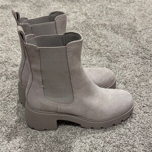 Steve Madden Gray Ankle Boots
